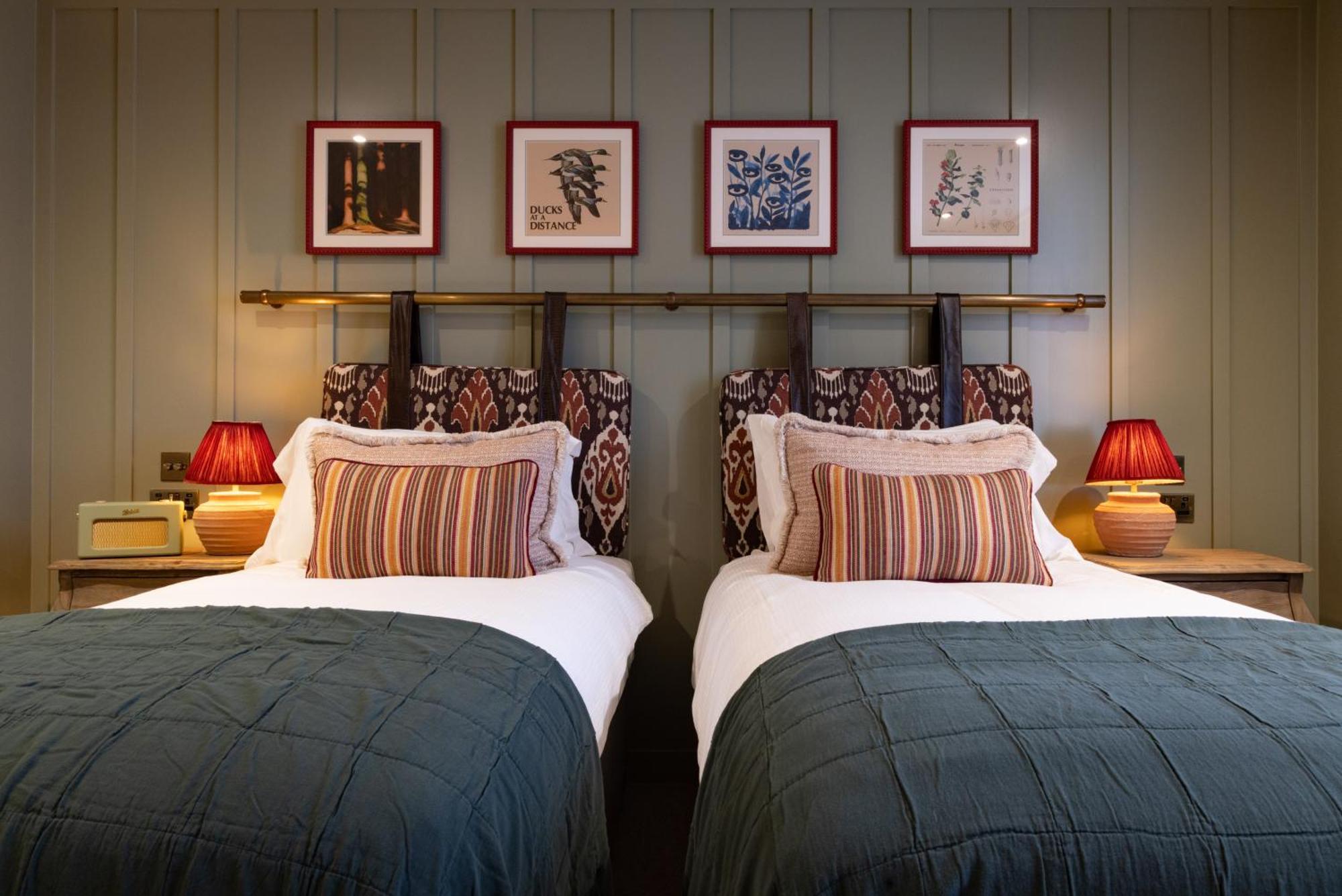 The Royal Forest - A Heartwood Inn Чингфорд Экстерьер фото