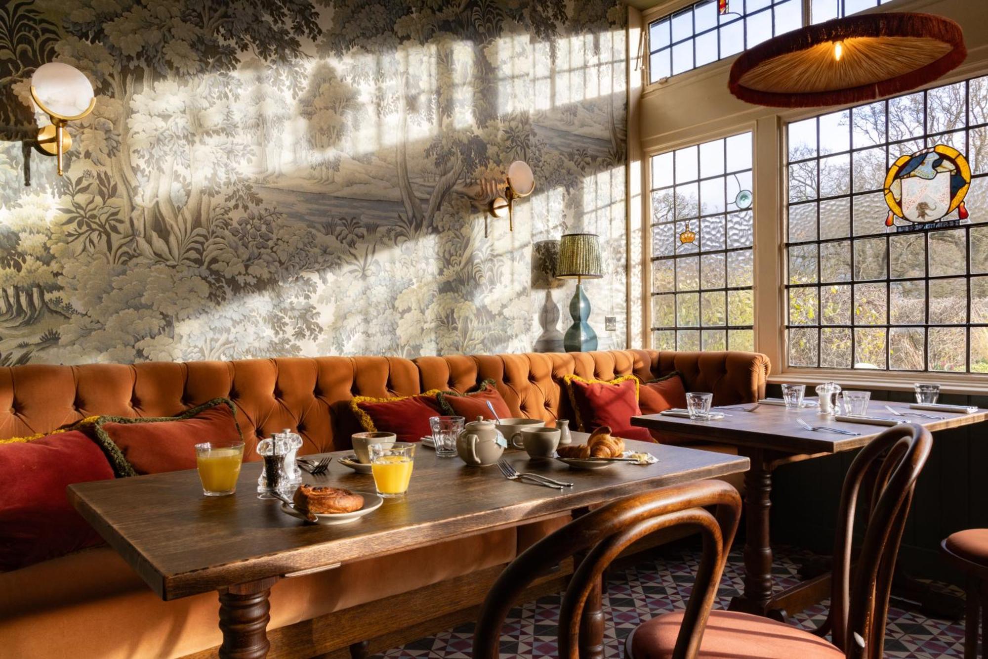 The Royal Forest - A Heartwood Inn Чингфорд Экстерьер фото