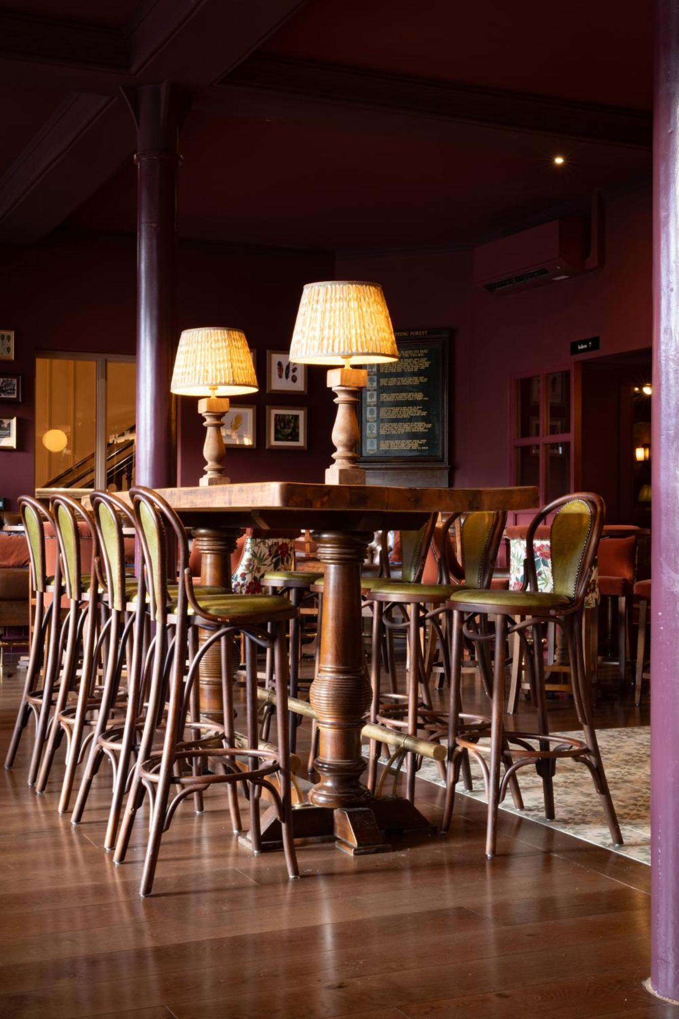 The Royal Forest - A Heartwood Inn Чингфорд Экстерьер фото