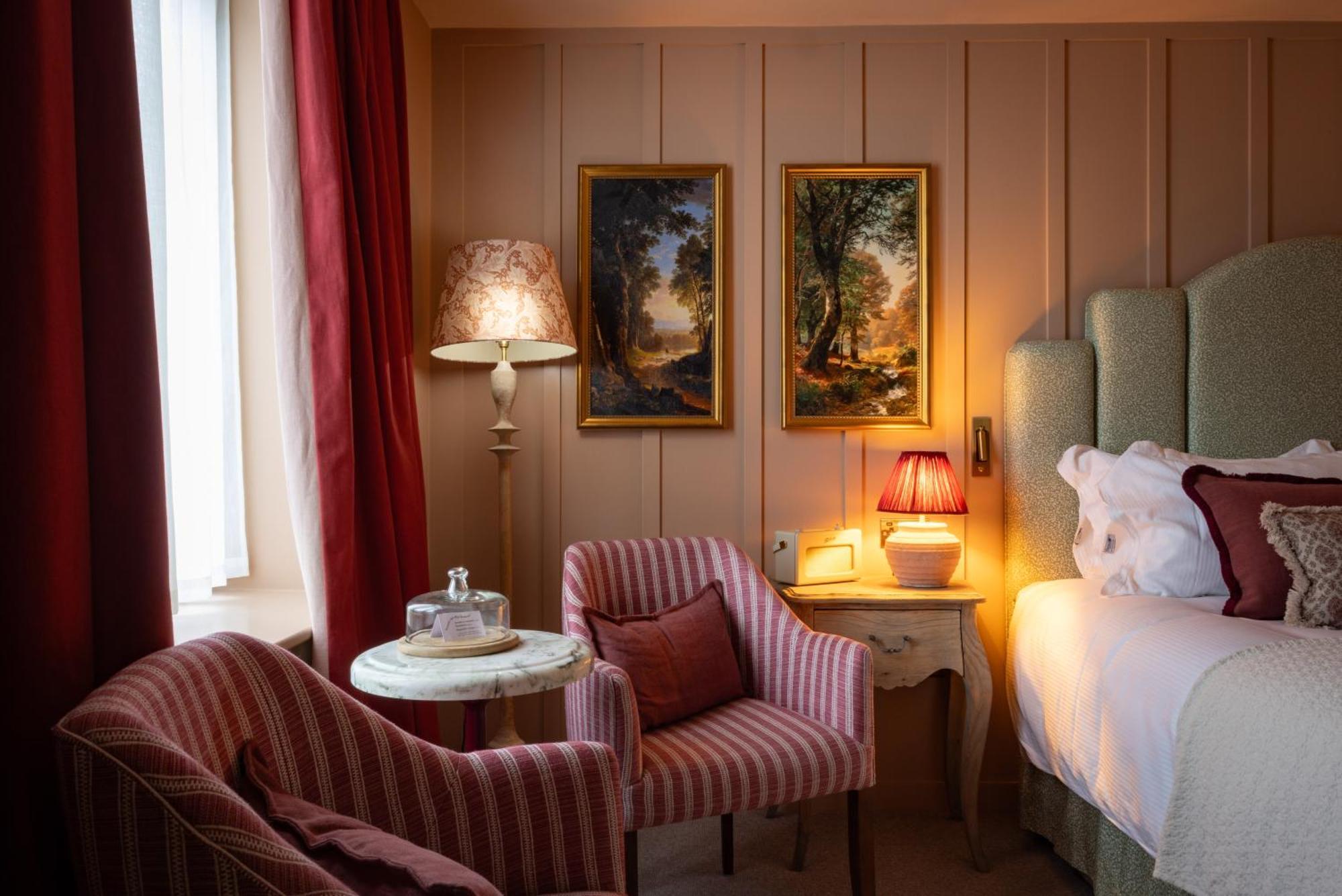 The Royal Forest - A Heartwood Inn Чингфорд Экстерьер фото